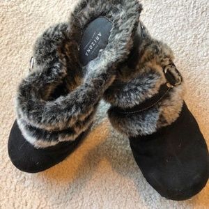 Vintage Arizona Fur lined Clogs 10